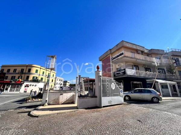 appartamento in vendita a Pozzuoli in zona Arco Felice