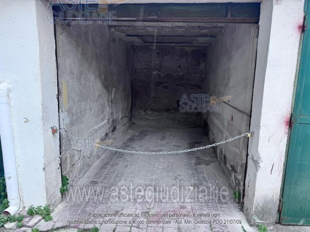 terreno edificabile in vendita a Pozzuoli in zona Licola Lido