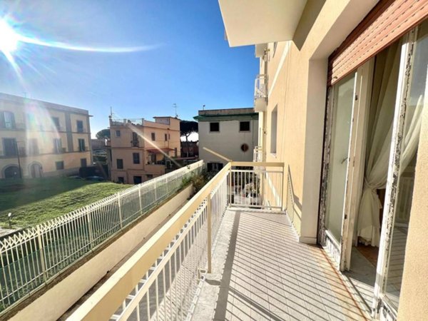appartamento in vendita a Pozzuoli
