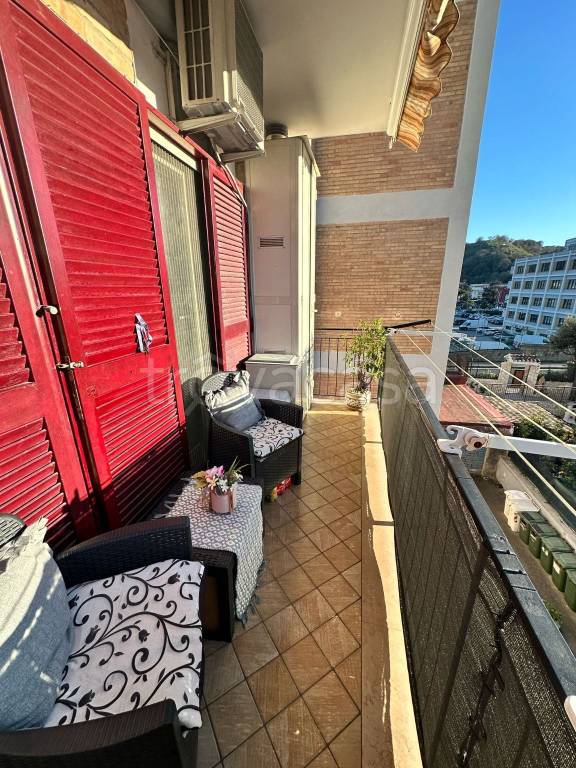 appartamento in vendita a Pozzuoli in zona Pisciarelli