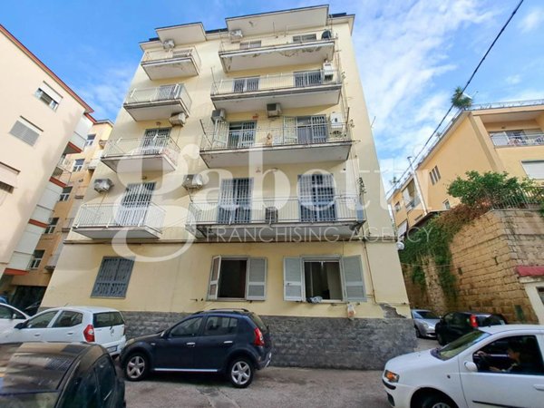appartamento in vendita a Pozzuoli