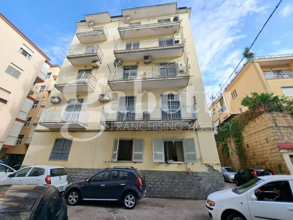 appartamento in vendita a Pozzuoli