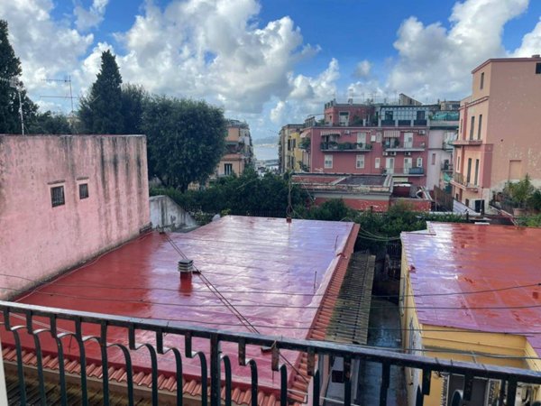appartamento in vendita a Pozzuoli