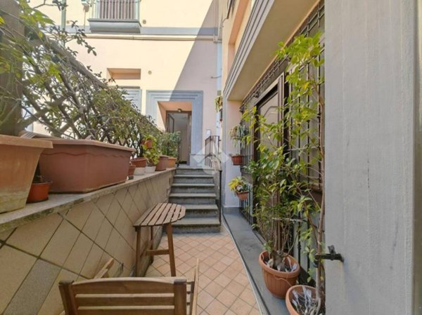 casa indipendente in vendita a Pozzuoli in zona Arco Felice