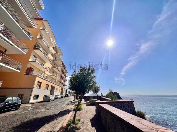 appartamento in vendita a Pozzuoli