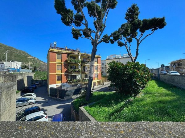 appartamento in vendita a Pozzuoli in zona Arco Felice