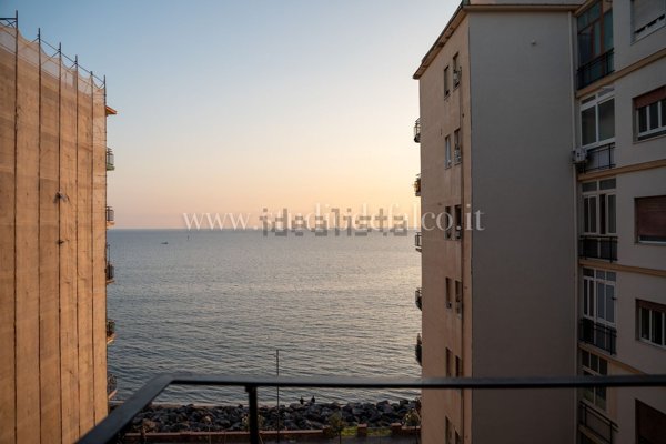 appartamento in vendita a Pozzuoli