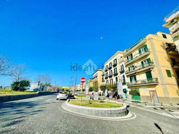 appartamento in vendita a Pozzuoli
