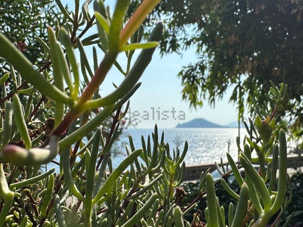 appartamento in vendita a Pozzuoli