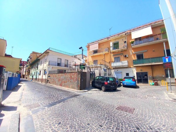 appartamento in vendita a Pozzuoli