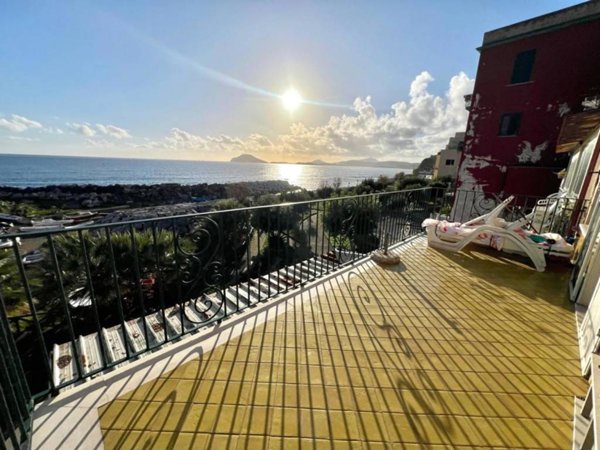 appartamento in vendita a Pozzuoli