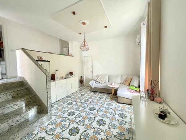 casa indipendente in vendita a Pozzuoli in zona Monterusciello