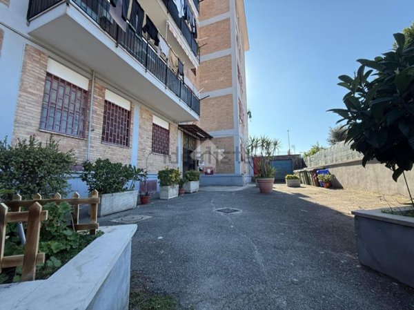appartamento in vendita a Pozzuoli in zona Pisciarelli