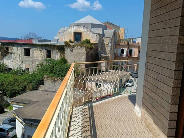 appartamento in vendita a Pozzuoli