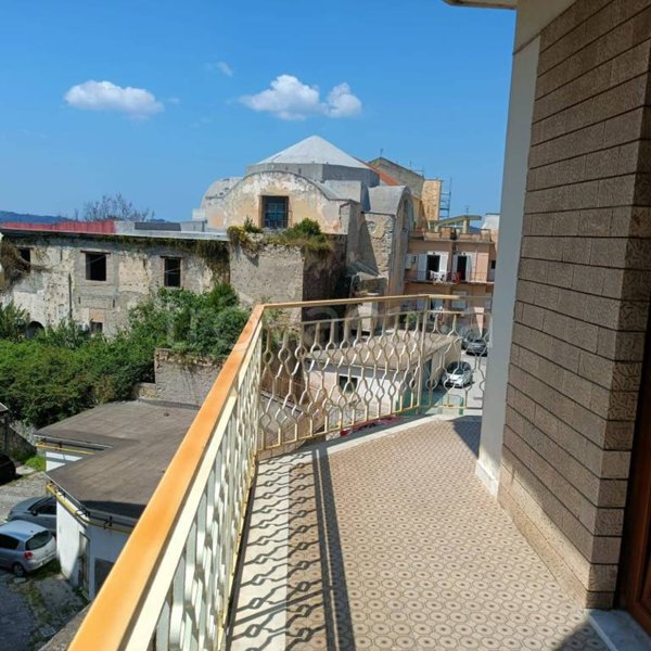 appartamento in vendita a Pozzuoli