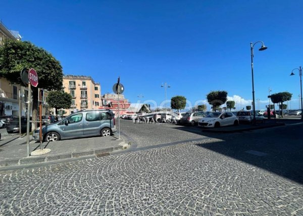 appartamento in vendita a Pozzuoli