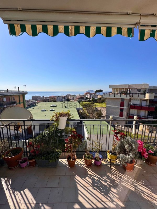 appartamento in vendita a Pozzuoli