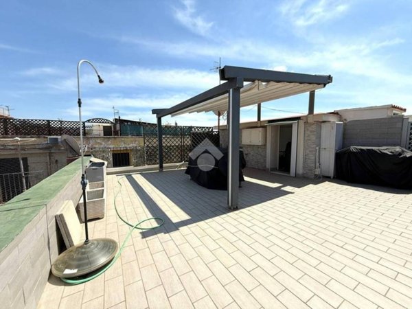 appartamento in vendita a Pozzuoli