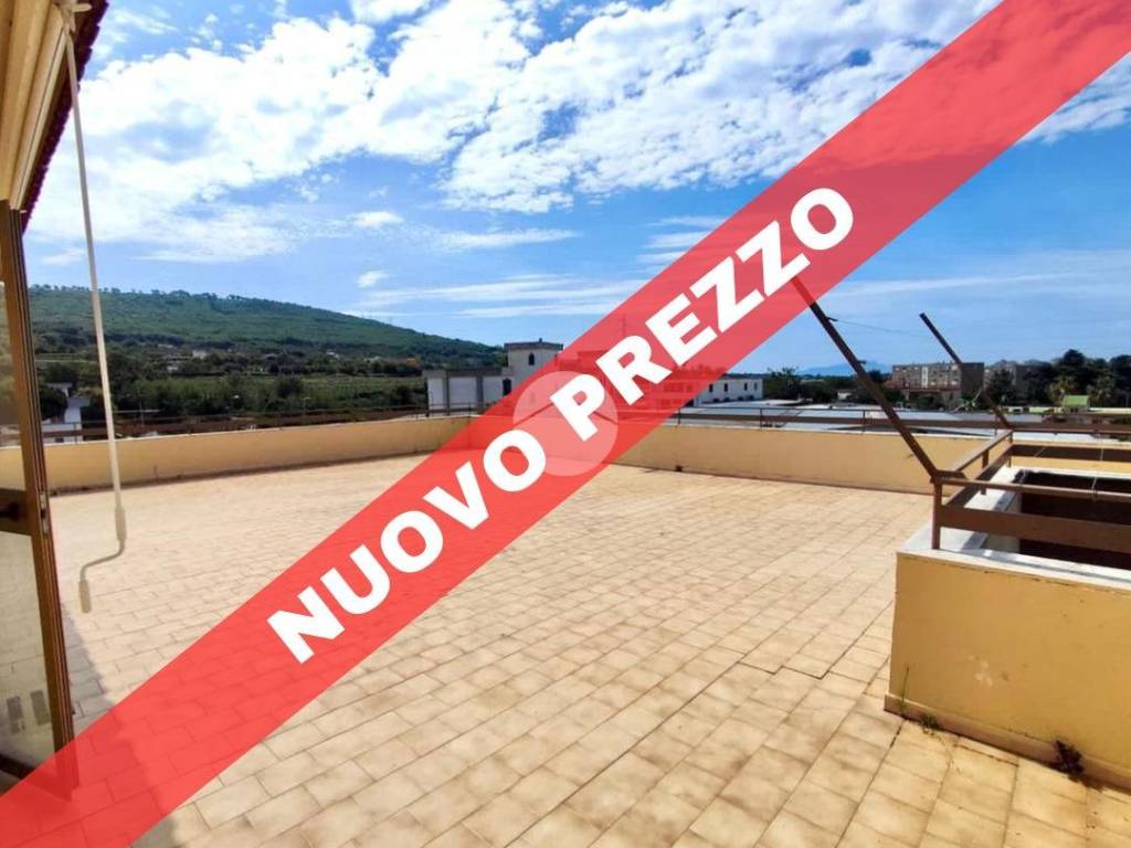 appartamento in vendita a Pozzuoli in zona Monterusciello
