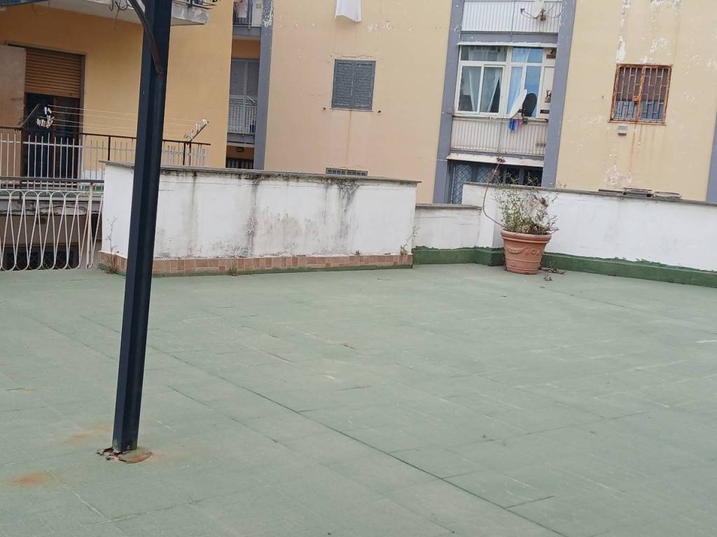 appartamento in vendita a Pozzuoli