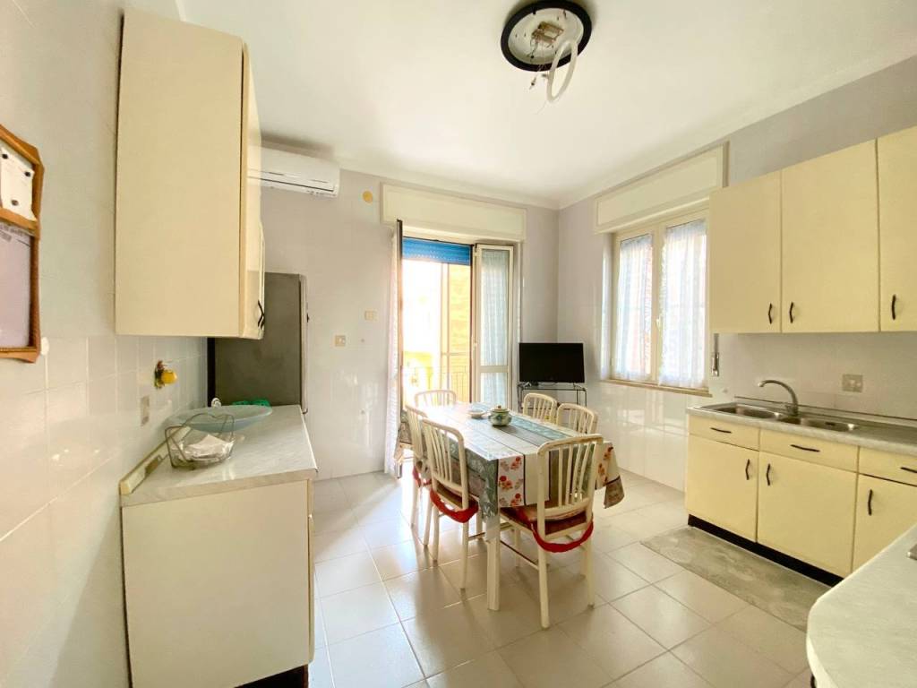 appartamento in vendita a Pozzuoli