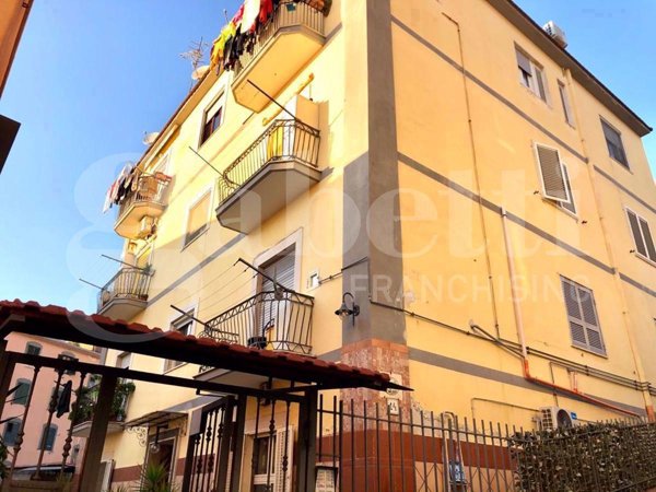 appartamento in vendita a Pozzuoli
