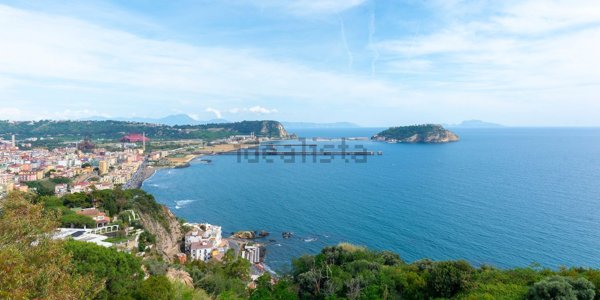 appartamento in vendita a Pozzuoli