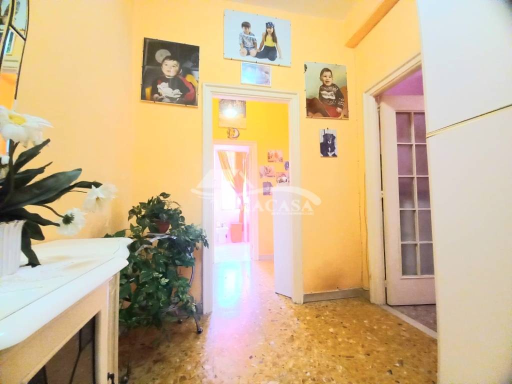 appartamento in vendita a Pozzuoli in zona Solfatara