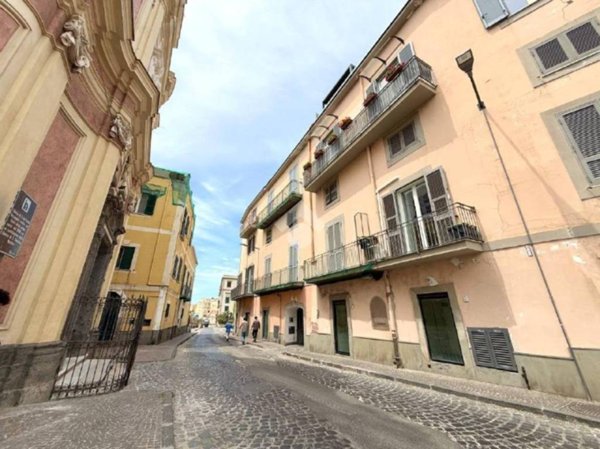 appartamento in vendita a Pozzuoli