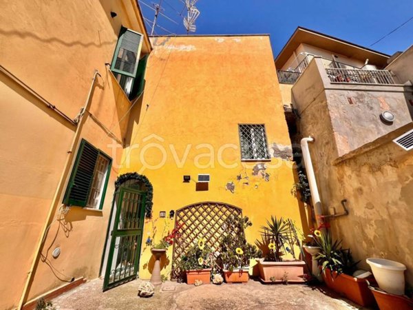 appartamento in vendita a Pozzuoli
