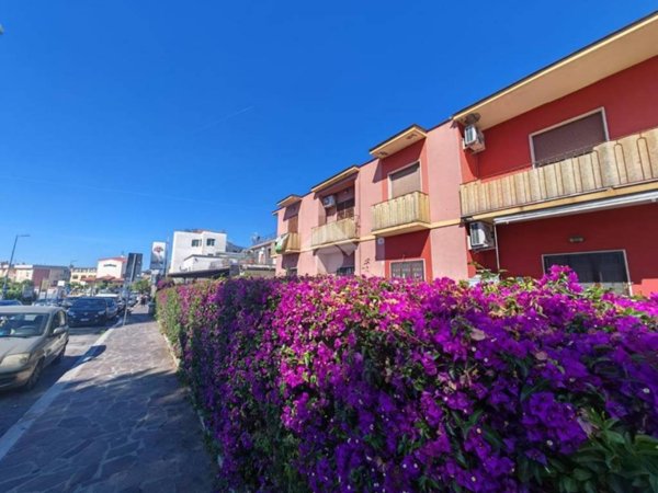 appartamento in vendita a Pozzuoli in zona Arco Felice