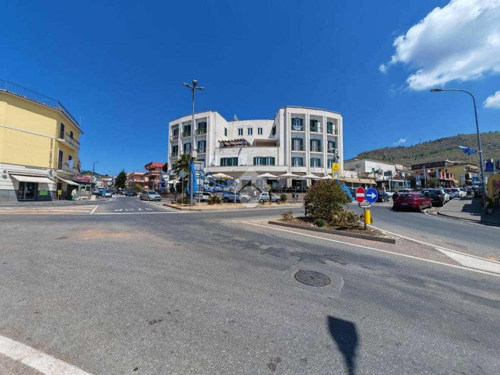 appartamento in vendita a Pozzuoli in zona Arco Felice