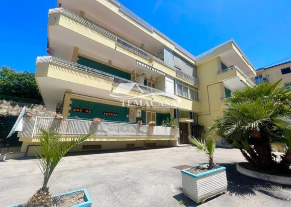 appartamento in vendita a Pozzuoli