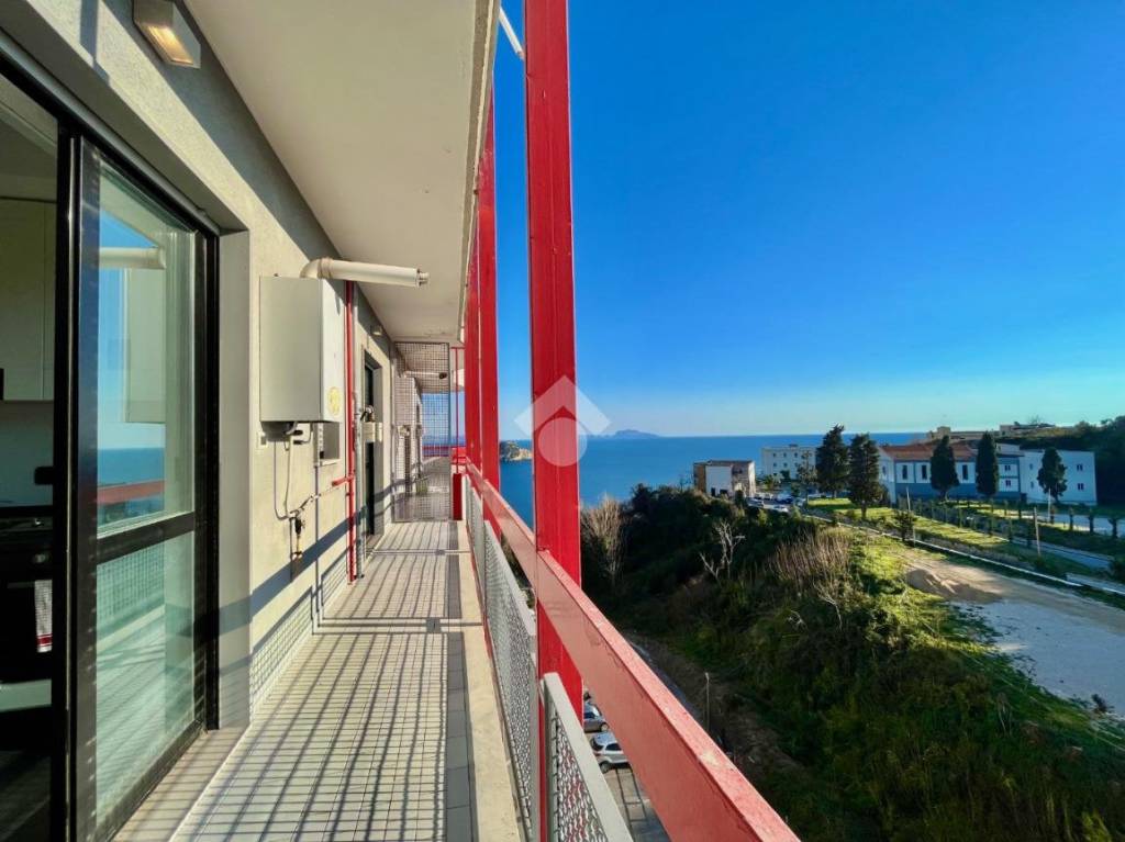 appartamento in vendita a Pozzuoli