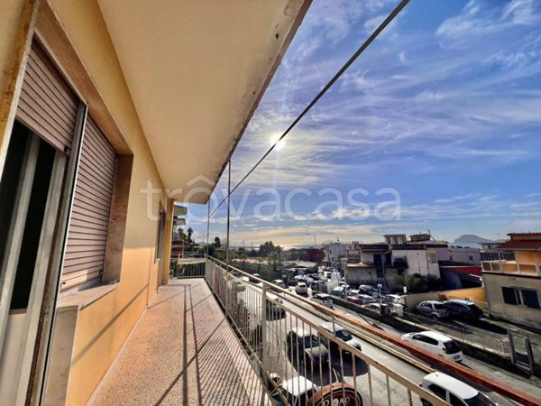 appartamento in vendita a Pozzuoli in zona Arco Felice
