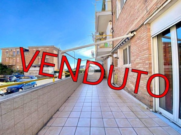 appartamento in vendita a Pozzuoli in zona Solfatara
