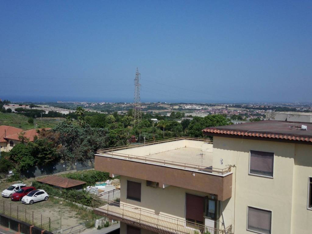 appartamento in vendita a Pozzuoli in zona Monterusciello