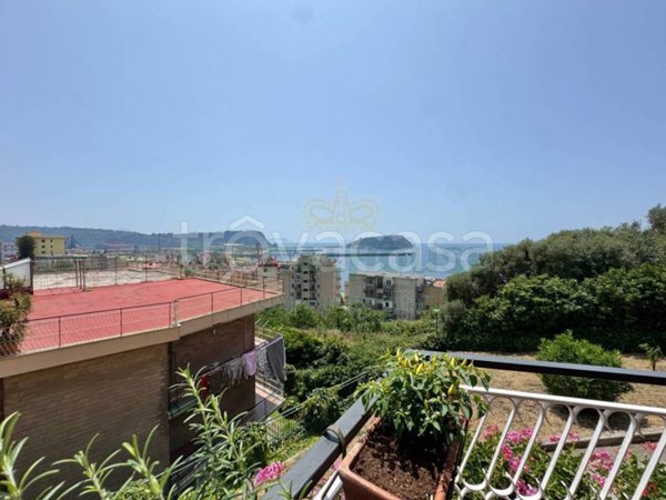 appartamento in vendita a Pozzuoli in zona Solfatara