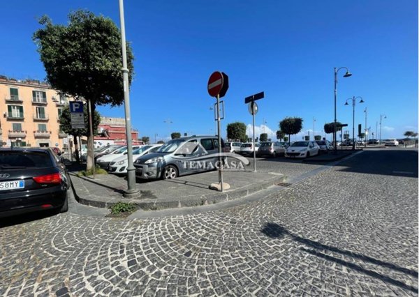 appartamento in vendita a Pozzuoli