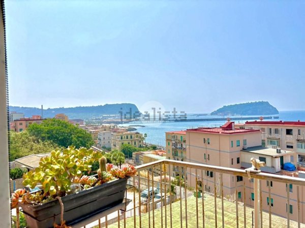 appartamento in vendita a Pozzuoli