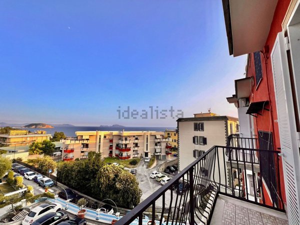 appartamento in vendita a Pozzuoli