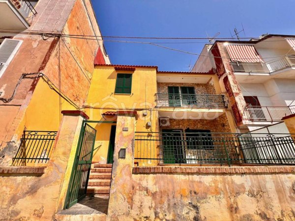 appartamento in vendita a Pozzuoli in zona Arco Felice