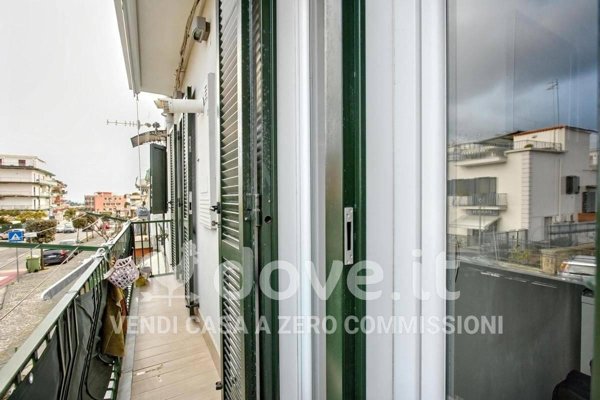 appartamento in vendita a Pozzuoli in zona Lucrino
