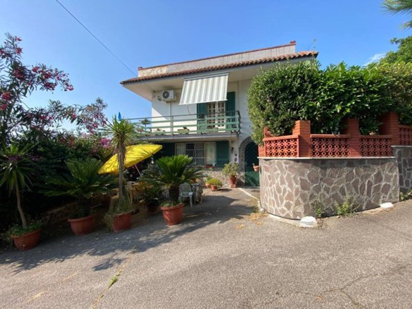 appartamento in vendita a Pozzuoli