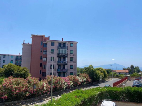 appartamento in vendita a Pozzuoli in zona Monterusciello