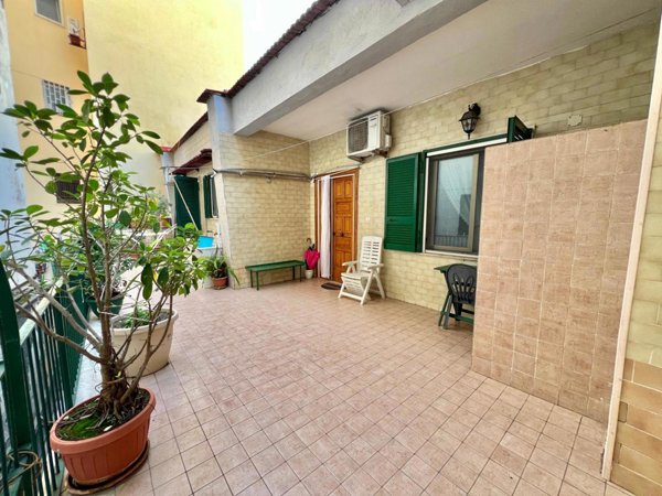appartamento in vendita a Pozzuoli
