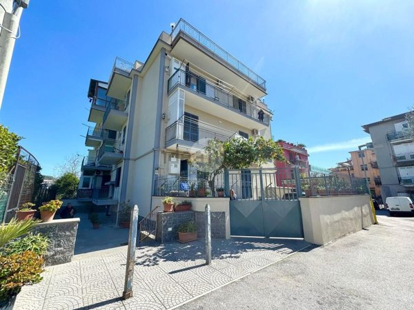 appartamento in vendita a Pozzuoli