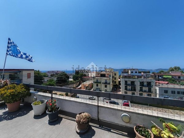 appartamento in vendita a Pozzuoli