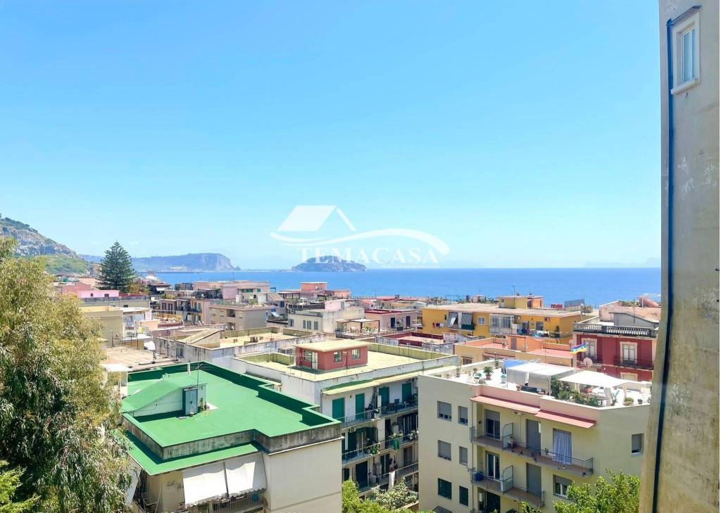 appartamento in vendita a Pozzuoli
