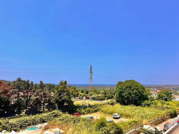 appartamento in vendita a Pozzuoli in zona Monterusciello